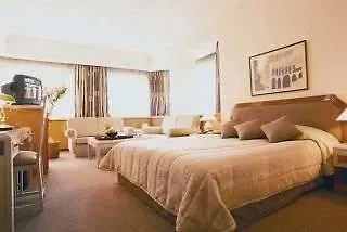 Otel Mega 5*
